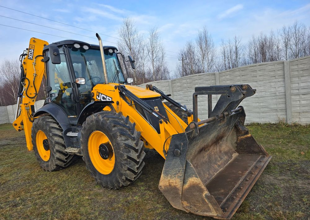 JCB - Backhoe loader: picture 2 JCB - Backhoe loader: picture 2
