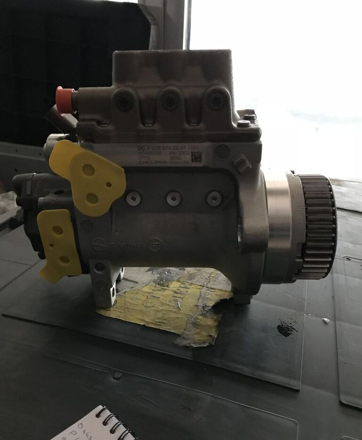 Delphi 2018 NEW BEBH1A05300 Delphi EURO - Fuel pump for Backhoe loader: picture 1 Delphi 2018 NEW BEBH1A05300 Delphi EURO - Fuel pump for Backhoe loader: picture 1