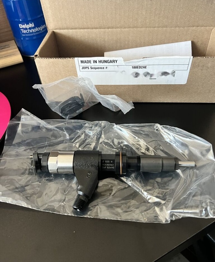John Deere 2024 095000-6310 John Deere 2008-2024 - Injector for Truck: picture 2 John Deere 2024 095000-6310 John Deere 2008-2024 - Injector for Truck: picture 2