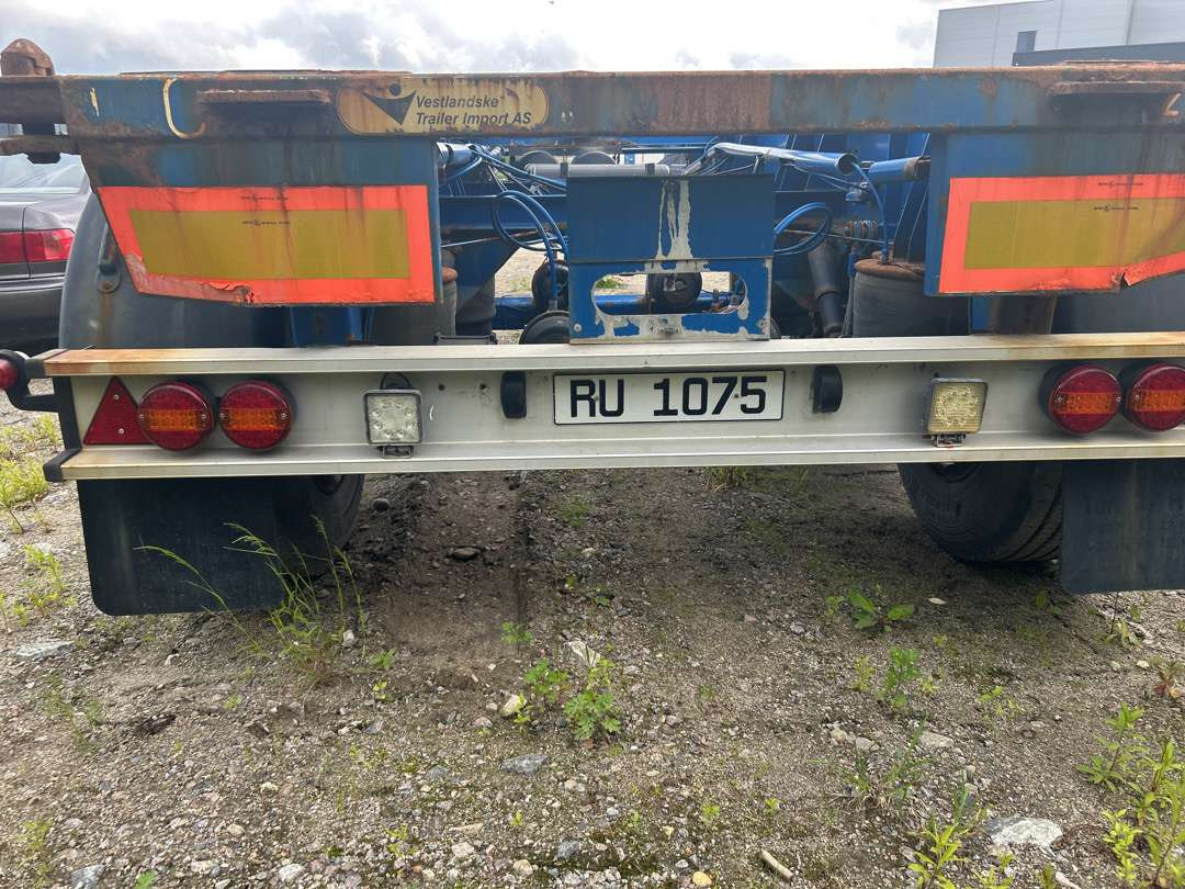 2004 Container henger TURBO`HOET CONTAINERSEMITRAILER EU-godkjent - Container transporter/ Swap body semi-trailer: picture 5 2004 Container henger TURBO`HOET CONTAINERSEMITRAILER EU-godkjent - Container transporter/ Swap body semi-trailer: picture 5