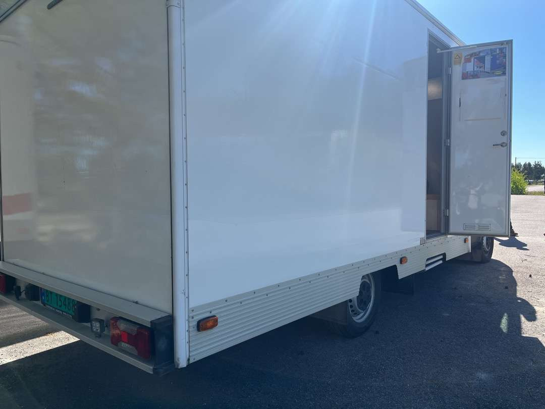 2015 Iveco DAILY - Box van: picture 3 2015 Iveco DAILY - Box van: picture 3