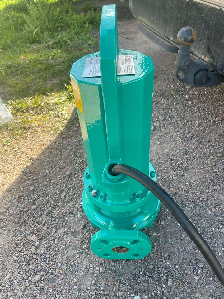 3 x Wilo-Rexa pumps with 2 x control-units - Tool/ Equipment: picture 1 3 x Wilo-Rexa pumps with 2 x control-units - Tool/ Equipment: picture 1