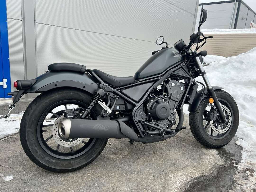 Honda Rebel 500 - konkursbo - Motorcycle trailer: picture 1 Honda Rebel 500 - konkursbo - Motorcycle trailer: picture 1