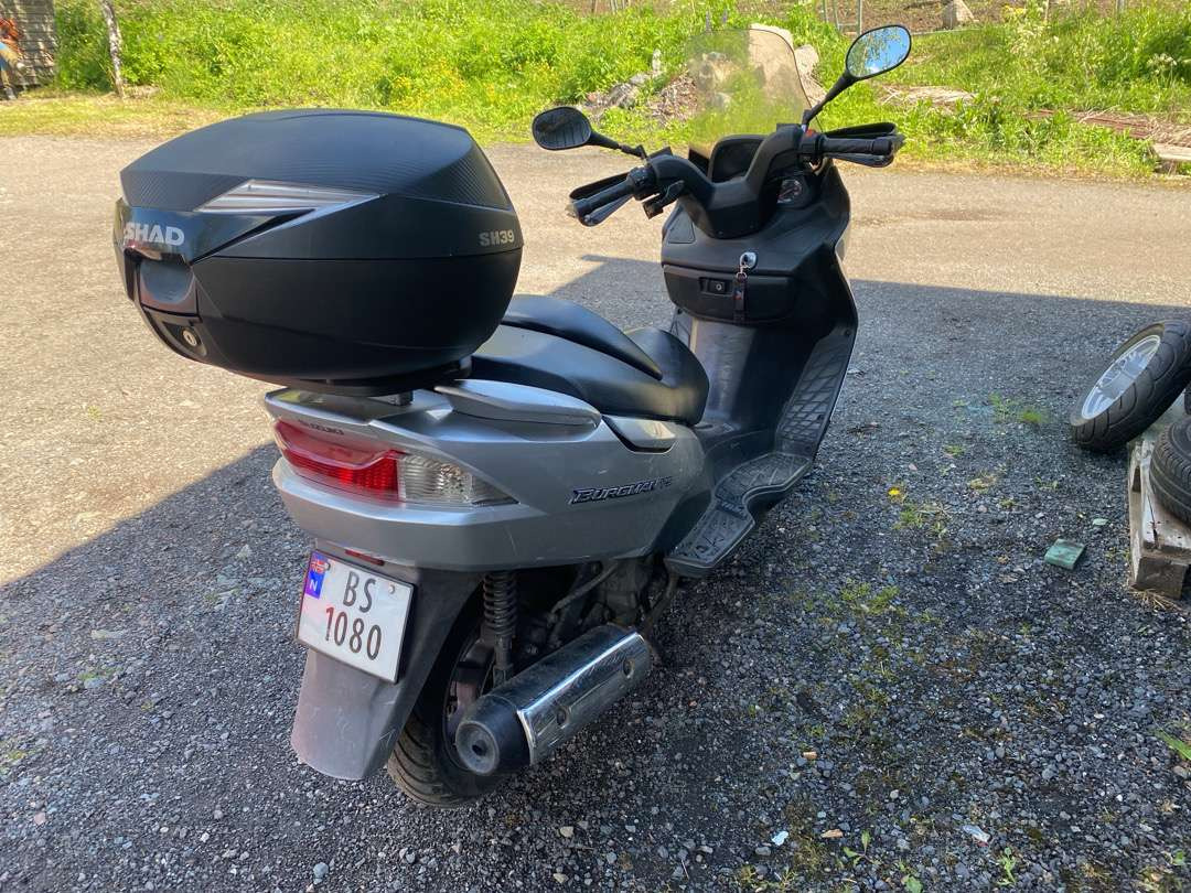 Suzuki Burgman UH 125//Lett MC - Motorcycle trailer: picture 3 Suzuki Burgman UH 125//Lett MC - Motorcycle trailer: picture 3