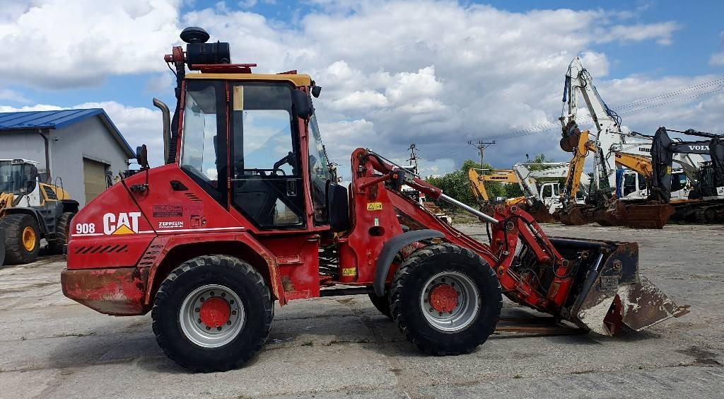 CAT 908 - Wheel loader: picture 4 CAT 908 - Wheel loader: picture 4