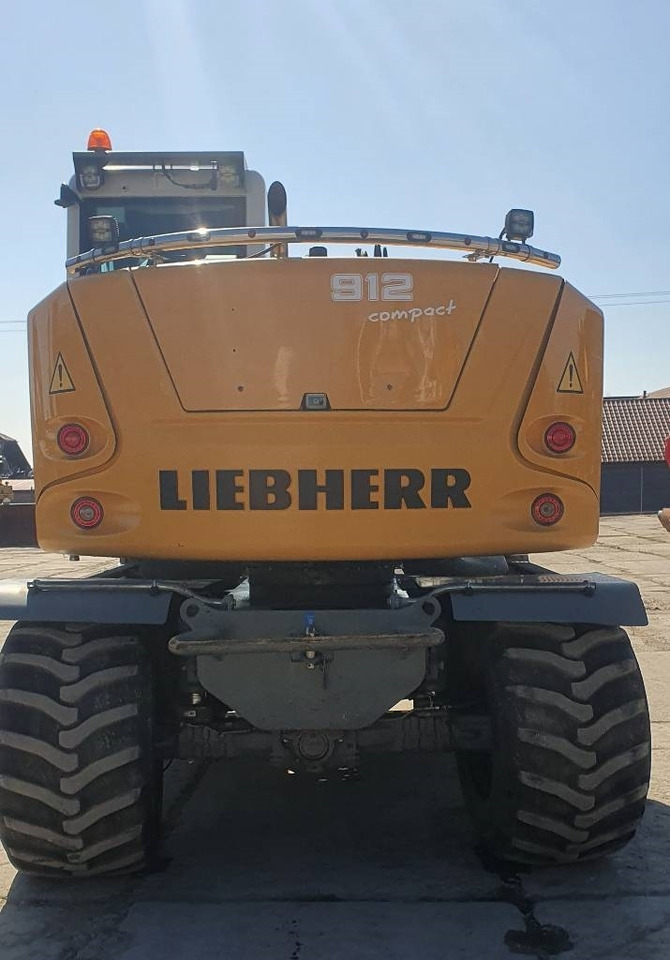 Liebherr A 912 compact - Wheel excavator: picture 3 Liebherr A 912 compact - Wheel excavator: picture 3