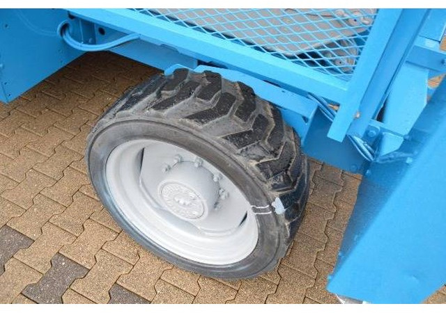 Scissor lift Genie GS 5390 RT: picture 10