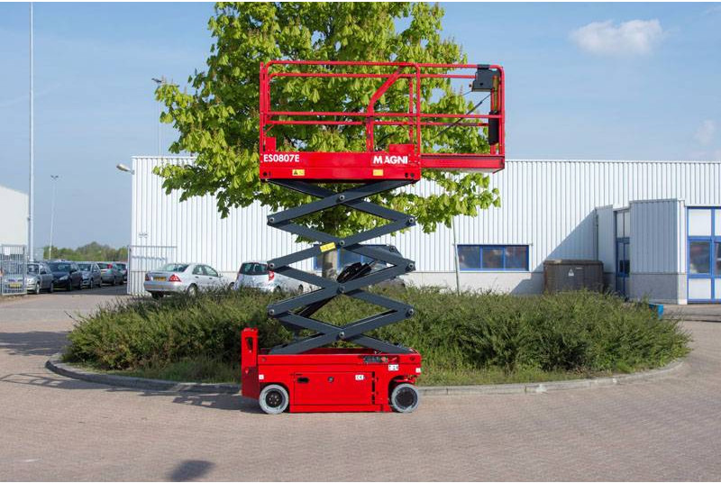 MAGNI ES0807E - Scissor lift: picture 2 MAGNI ES0807E - Scissor lift: picture 2