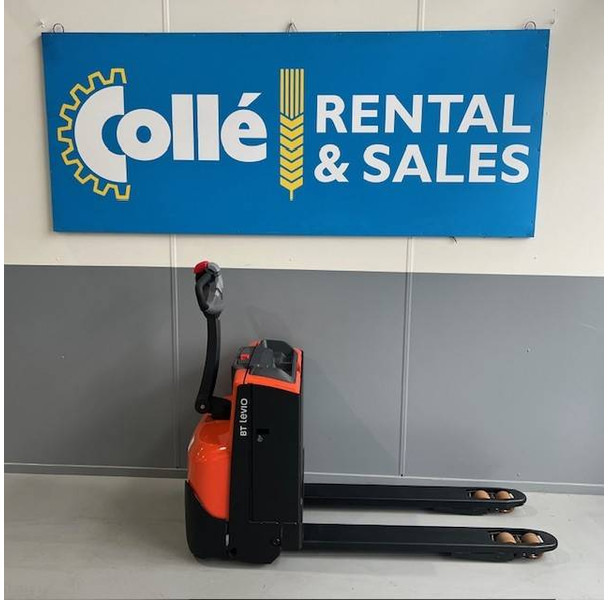 Toyota LWE160 - Pallet truck: picture 1 Toyota LWE160 - Pallet truck: picture 1