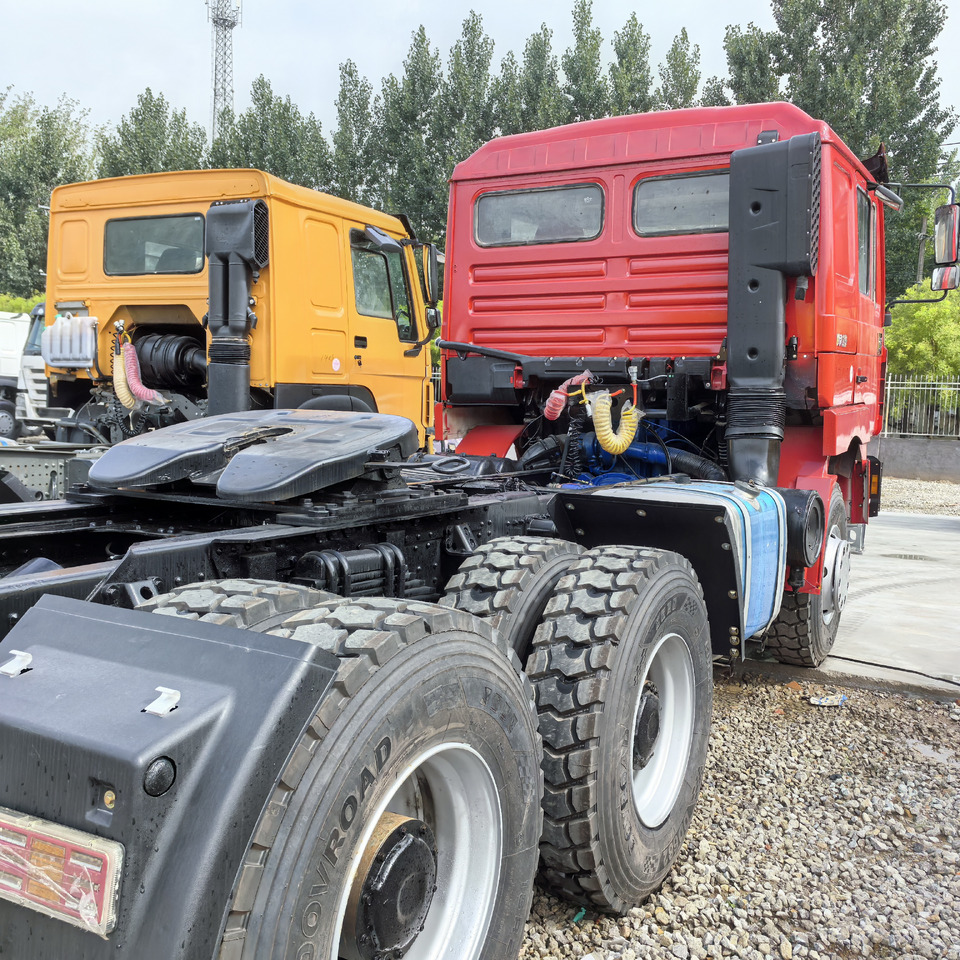 SHACMAN - Tractor unit: picture 5 SHACMAN - Tractor unit: picture 5