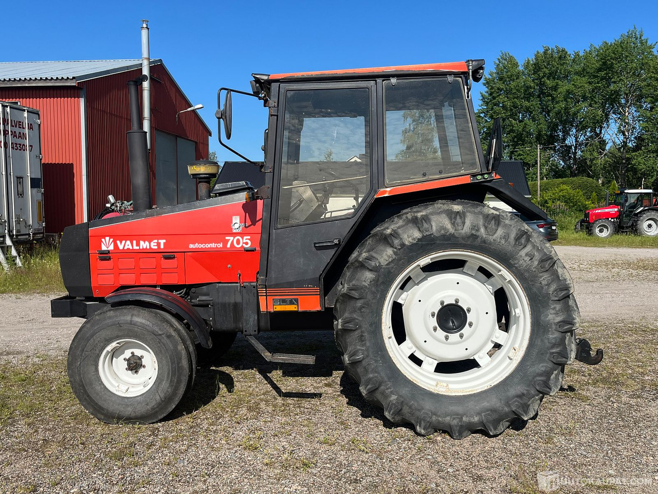 Valmet 705, Traktori, harrastajalta, 1990, Salo - Agricultural machinery: picture 2 Valmet 705, Traktori, harrastajalta, 1990, Salo - Agricultural machinery: picture 2