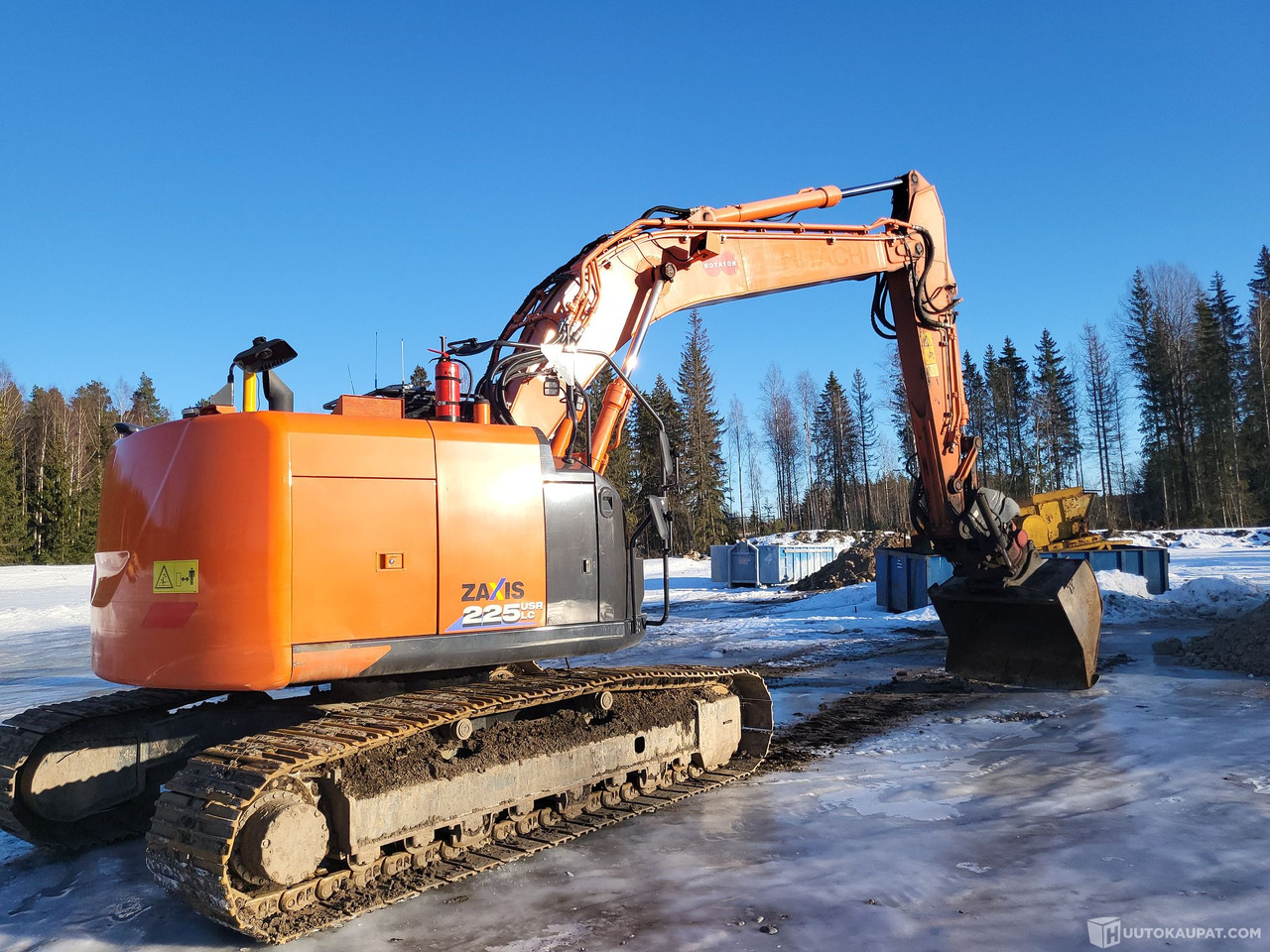 Hitachi ZX225USRLC- 6, 2017, Mäntsälä - Crawler excavator: picture 3 Hitachi ZX225USRLC- 6, 2017, Mäntsälä - Crawler excavator: picture 3