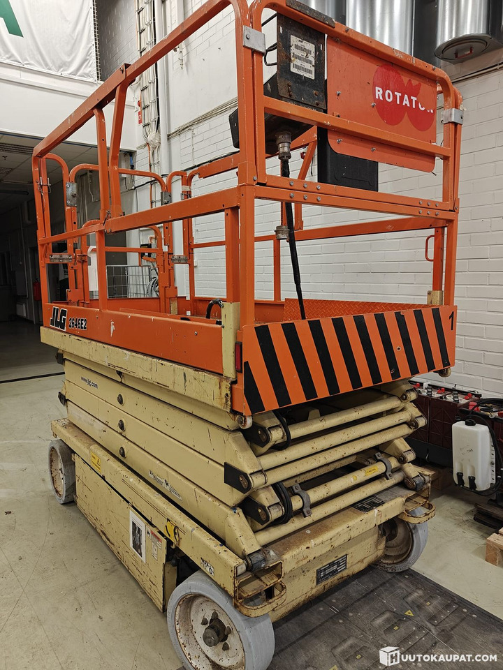 JLG 2646E2, 246 scissor lift, Vantaa - Scissor lift: picture 5 JLG 2646E2, 246 scissor lift, Vantaa - Scissor lift: picture 5