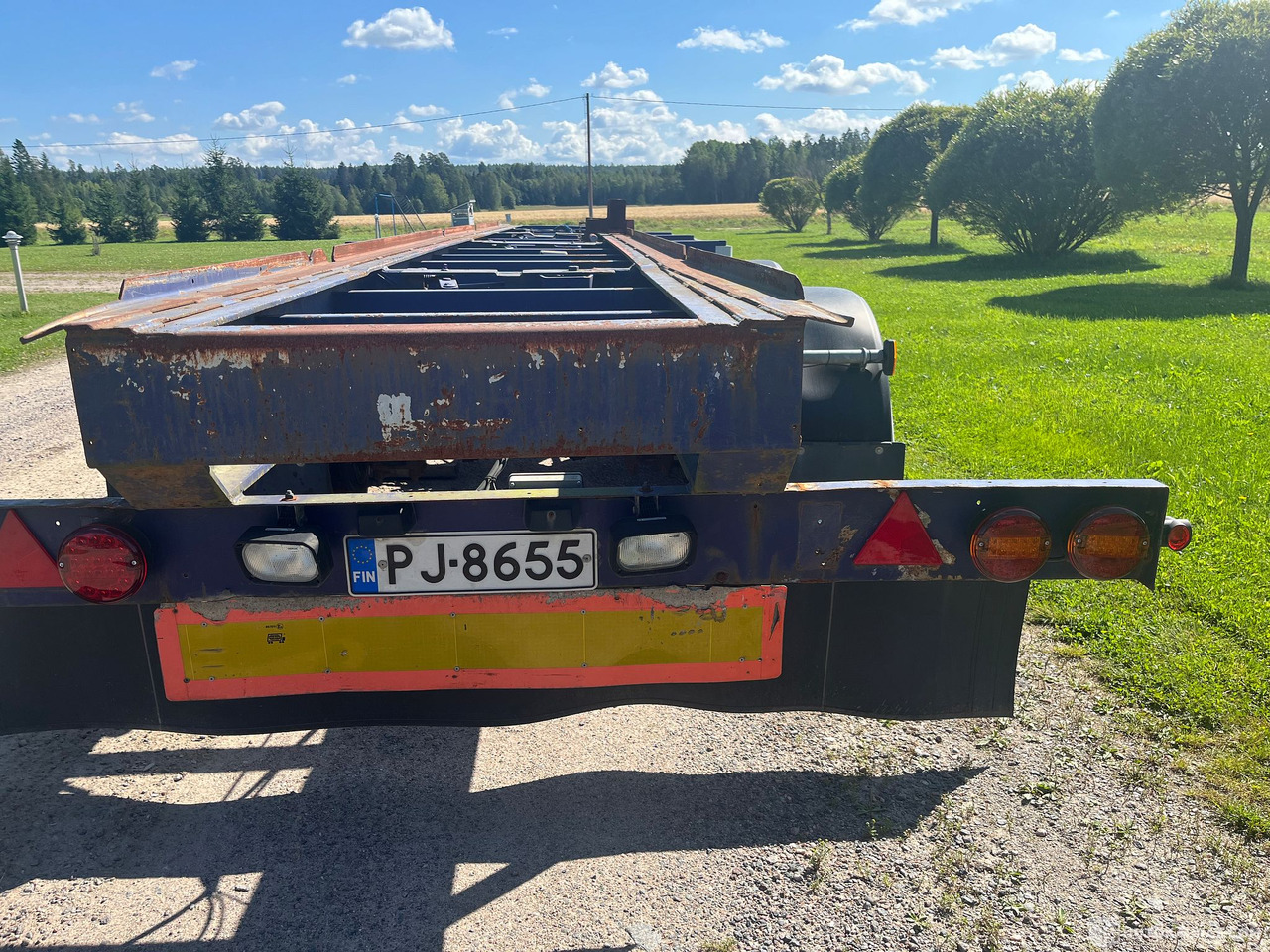 Asentamo Koivu, kolmiakselinen kuorma-auto vaihtolavaperävaunu, Juuri katsastettu, 1979, Nurmijärvi - Truck: picture 5 Asentamo Koivu, kolmiakselinen kuorma-auto vaihtolavaperävaunu, Juuri katsastettu, 1979, Nurmijärvi - Truck: picture 5