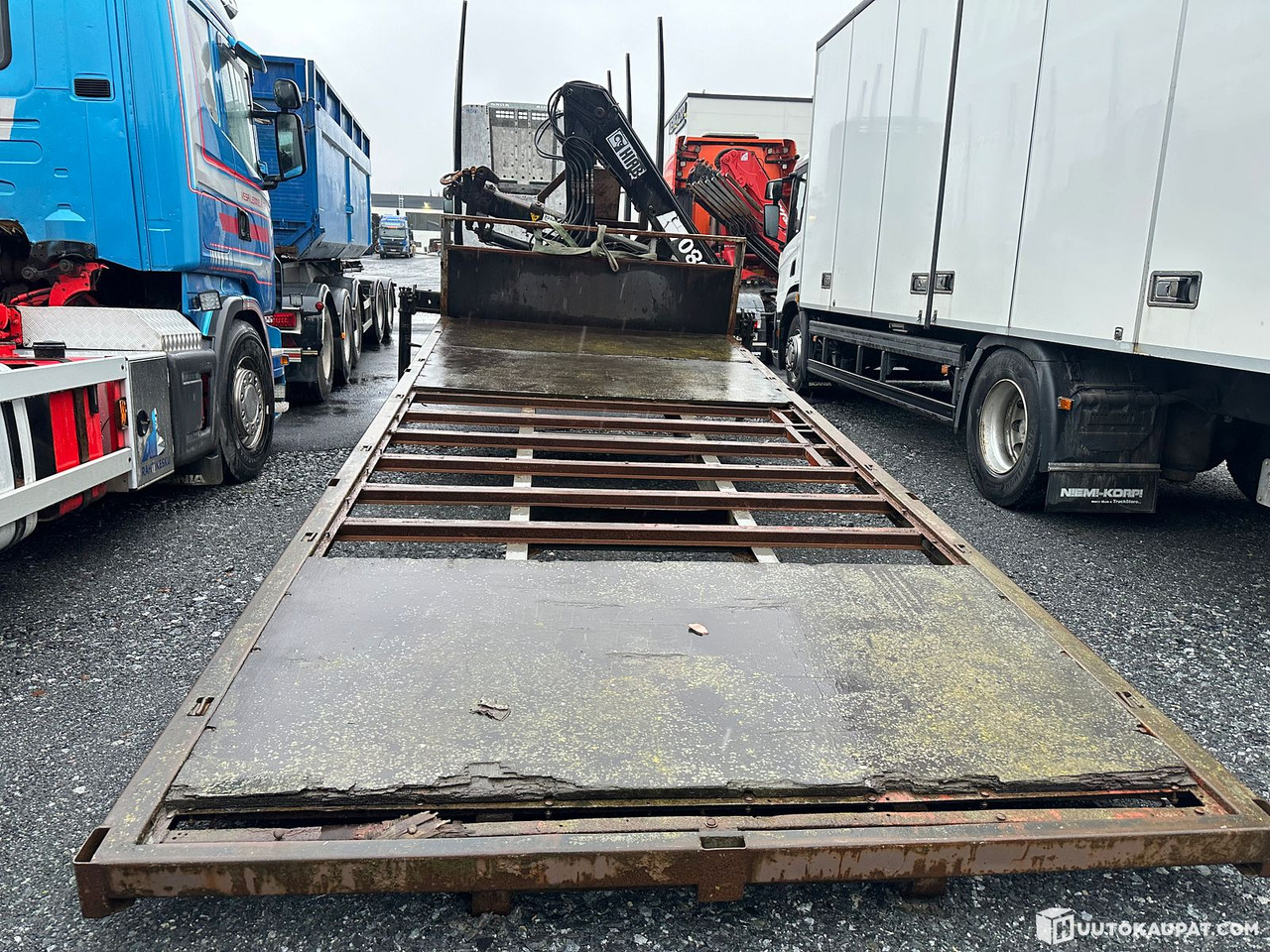 Make HIAB, 1986, Pirkkala - Roll-off container: picture 3 Make HIAB, 1986, Pirkkala - Roll-off container: picture 3