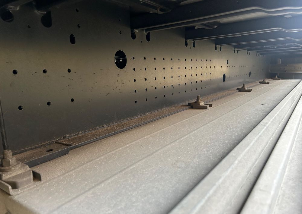 New Curtainsider semi-trailer Krone STANDARD NAUKA JAZDY 2x podnoszona oś 2021 podnoszona oś OPONY 70% / STAN BARDZO DOBRY / OD PIERWSZEGO WŁAŚCICIELA / PALECIARA / TOP / sprowadzona z Niemiec !!: picture 10 New Curtainsider semi-trailer Krone STANDARD NAUKA JAZDY 2x podnoszona oś 2021 podnoszona oś OPONY 70% / STAN BARDZO DOBRY / OD PIERWSZEGO WŁAŚCICIELA / PALECIARA / TOP / sprowadzona z Niemiec !!: picture 10