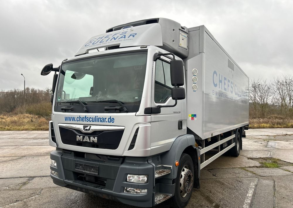 MAN TGM 18.290 2017 Supra 1250 mt z Niemiec / winda Klima webasto Michelin / OKAZJA Carrier TOP - Refrigerator truck: picture 1 MAN TGM 18.290 2017 Supra 1250 mt z Niemiec / winda Klima webasto Michelin / OKAZJA Carrier TOP - Refrigerator truck: picture 1