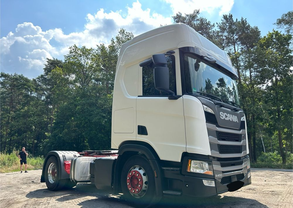 Leasing of Scania R450 NAUKA JAZDY RETARDER STANDARD 7300kg / DOBRA POD WYWROTKĘ / KLIMA POSTOJOWA z Niemiec HYDRAULIKA Scania R450 NAUKA JAZDY RETARDER STANDARD 7300kg / DOBRA POD WYWROTKĘ / KLIMA POSTOJOWA z Niemiec HYDRAULIKA: picture 8 Leasing of Scania R450 NAUKA JAZDY RETARDER STANDARD 7300kg / DOBRA POD WYWROTKĘ / KLIMA POSTOJOWA z Niemiec HYDRAULIKA Scania R450 NAUKA JAZDY RETARDER STANDARD 7300kg / DOBRA POD WYWROTKĘ / KLIMA POSTOJOWA z Niemiec HYDRAULIKA: picture 8