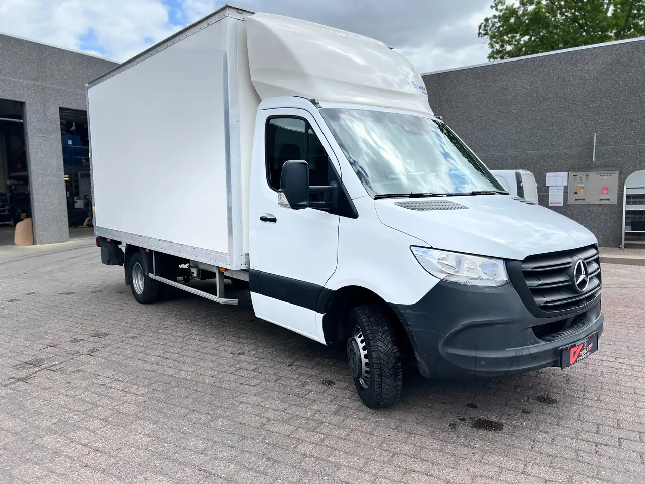 Mercedes-Benz Sprinter 515 KAST+LIFT + SPOILER (36.000ex) 2.300M - Box van: picture 3 Mercedes-Benz Sprinter 515 KAST+LIFT + SPOILER (36.000ex) 2.300M - Box van: picture 3