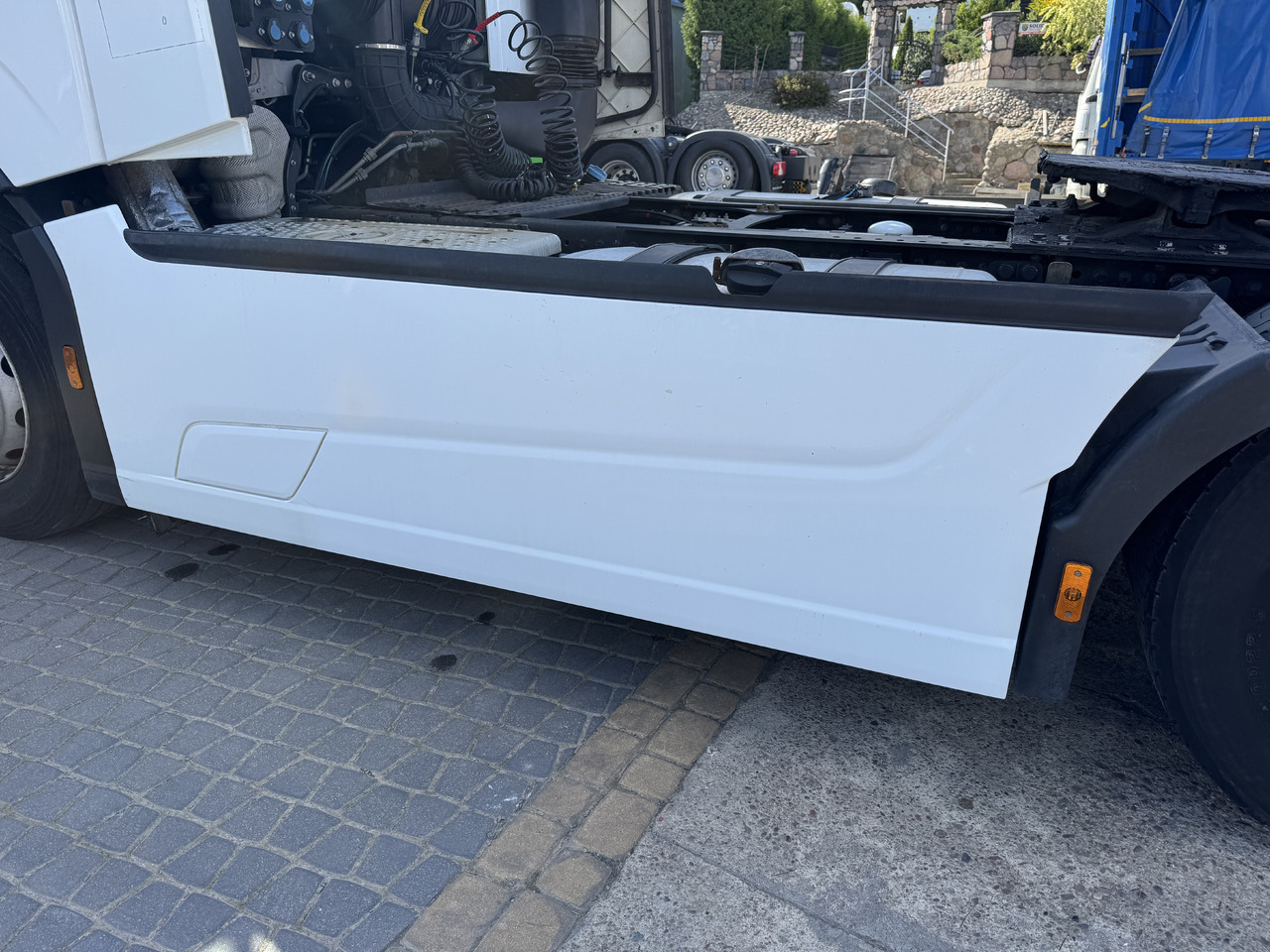 Ford F-Max - Aerodynamics/ Spoiler: picture 4 Ford F-Max - Aerodynamics/ Spoiler: picture 4