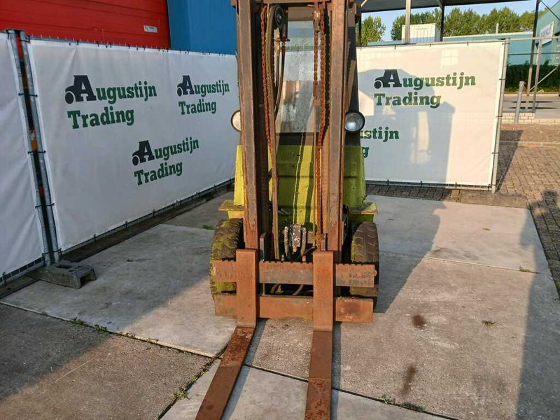 Clark DPS 25 - Diesel forklift: picture 3 Clark DPS 25 - Diesel forklift: picture 3