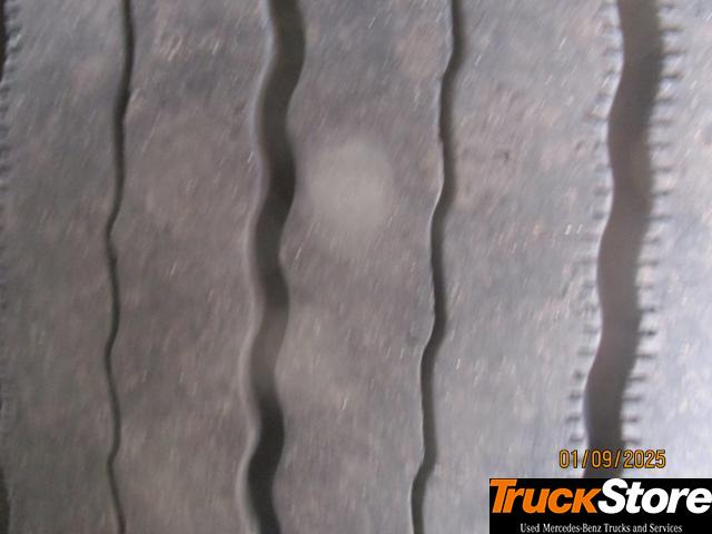 Tractor unit Mercedes-Benz Actros 1845 LS nRL: picture 10