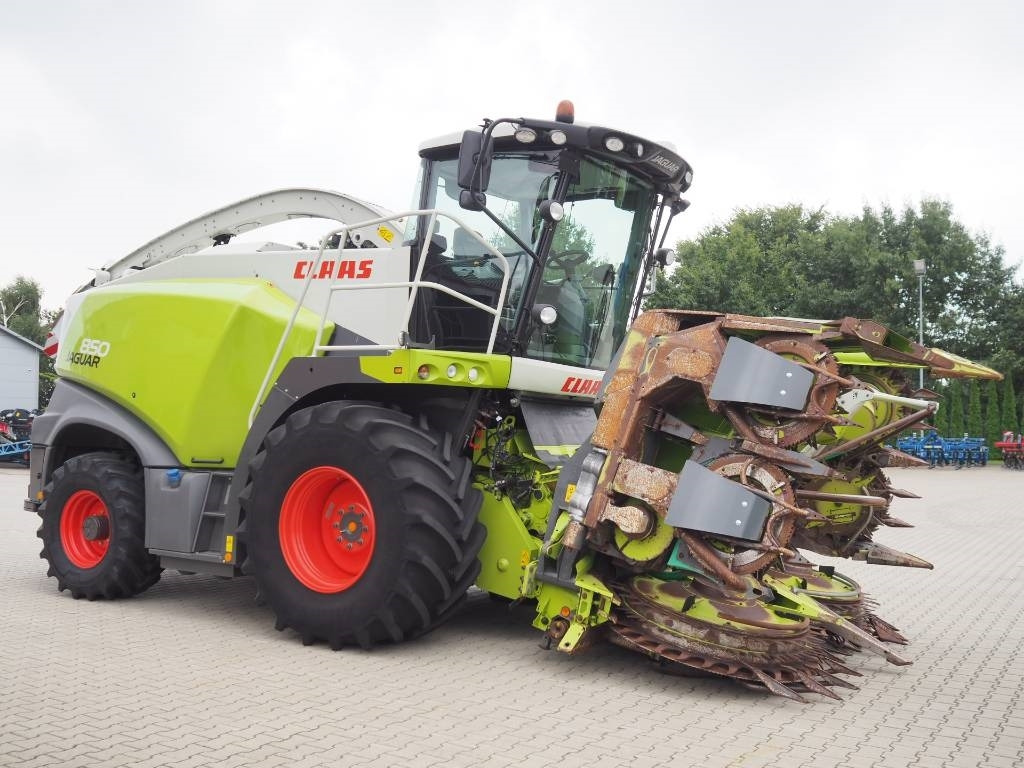 Claas Jaguar 850 4WD + Orbis 600 SD - Forage harvester: picture 4 Claas Jaguar 850 4WD + Orbis 600 SD - Forage harvester: picture 4