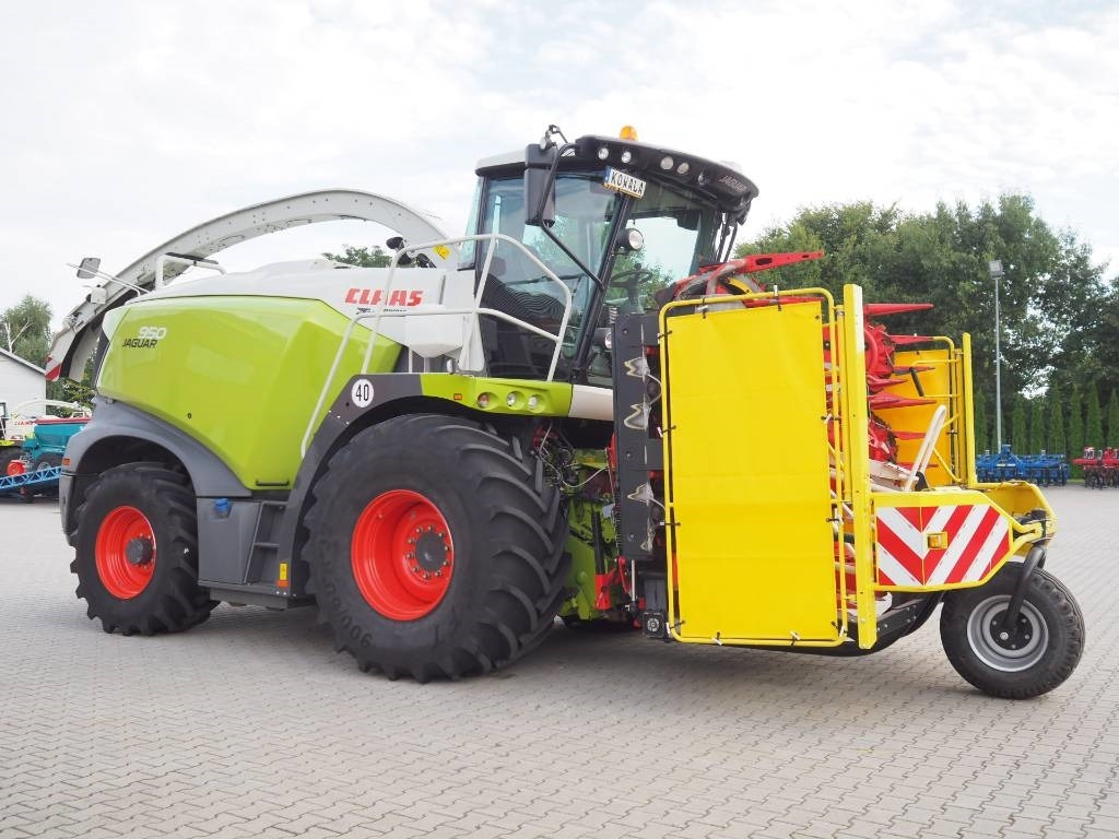 Claas Jaguar 950 4WD+ Kemper 375 Plus - Forage harvester: picture 4 Claas Jaguar 950 4WD+ Kemper 375 Plus - Forage harvester: picture 4