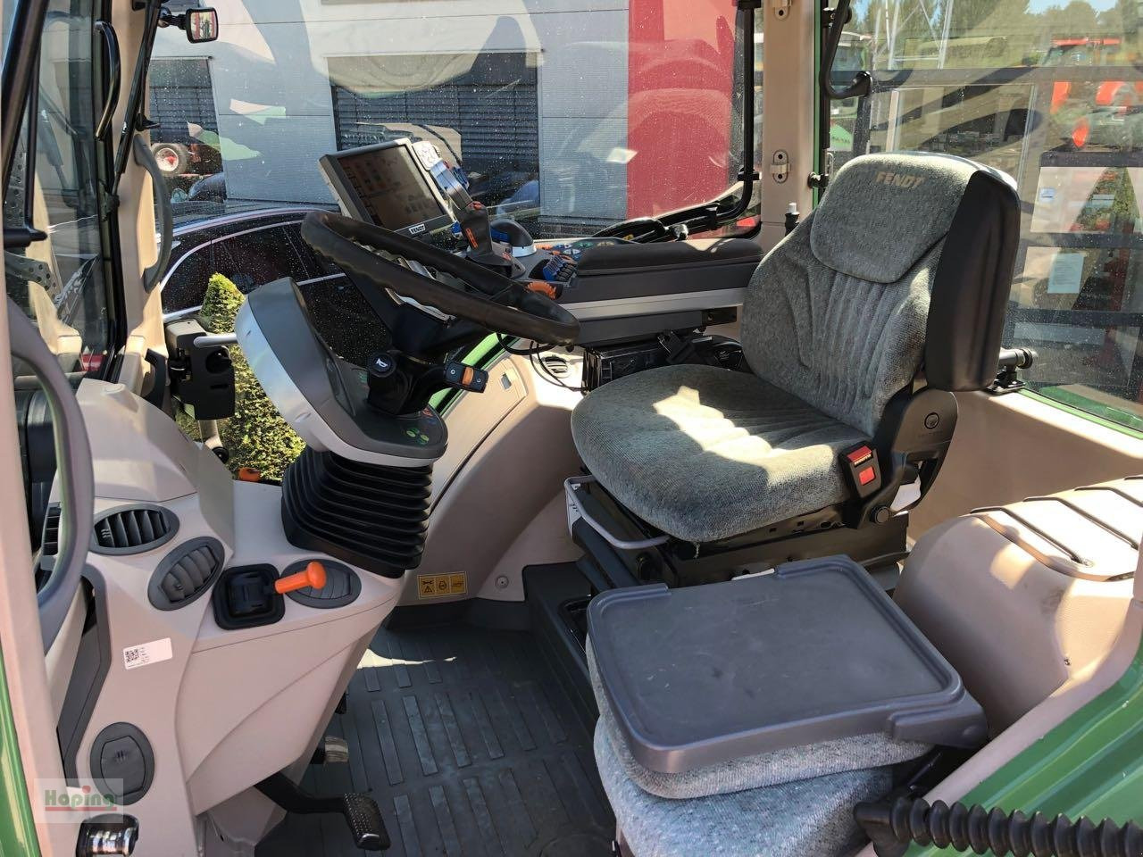 Farm tractor Fendt 714 Vario: picture 13 Farm tractor Fendt 714 Vario: picture 13