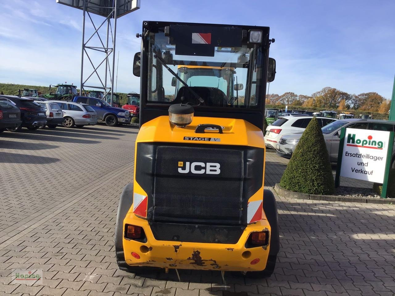 Compact loader JCB 403 PLUS: picture 6 Compact loader JCB 403 PLUS: picture 6