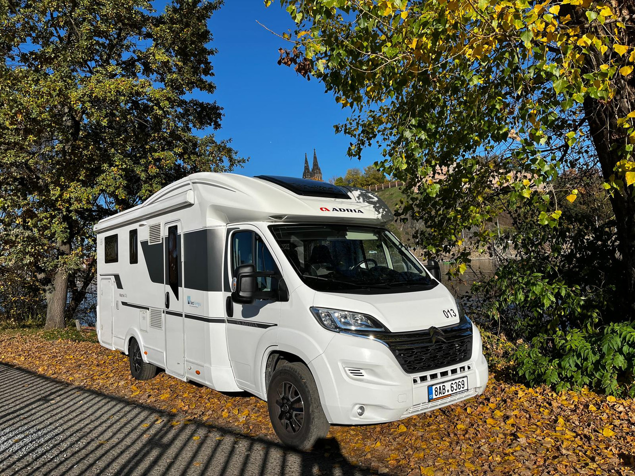 ADRIA Matrix 670 SL - Semi-integrated motorhome: picture 4 ADRIA Matrix 670 SL - Semi-integrated motorhome: picture 4