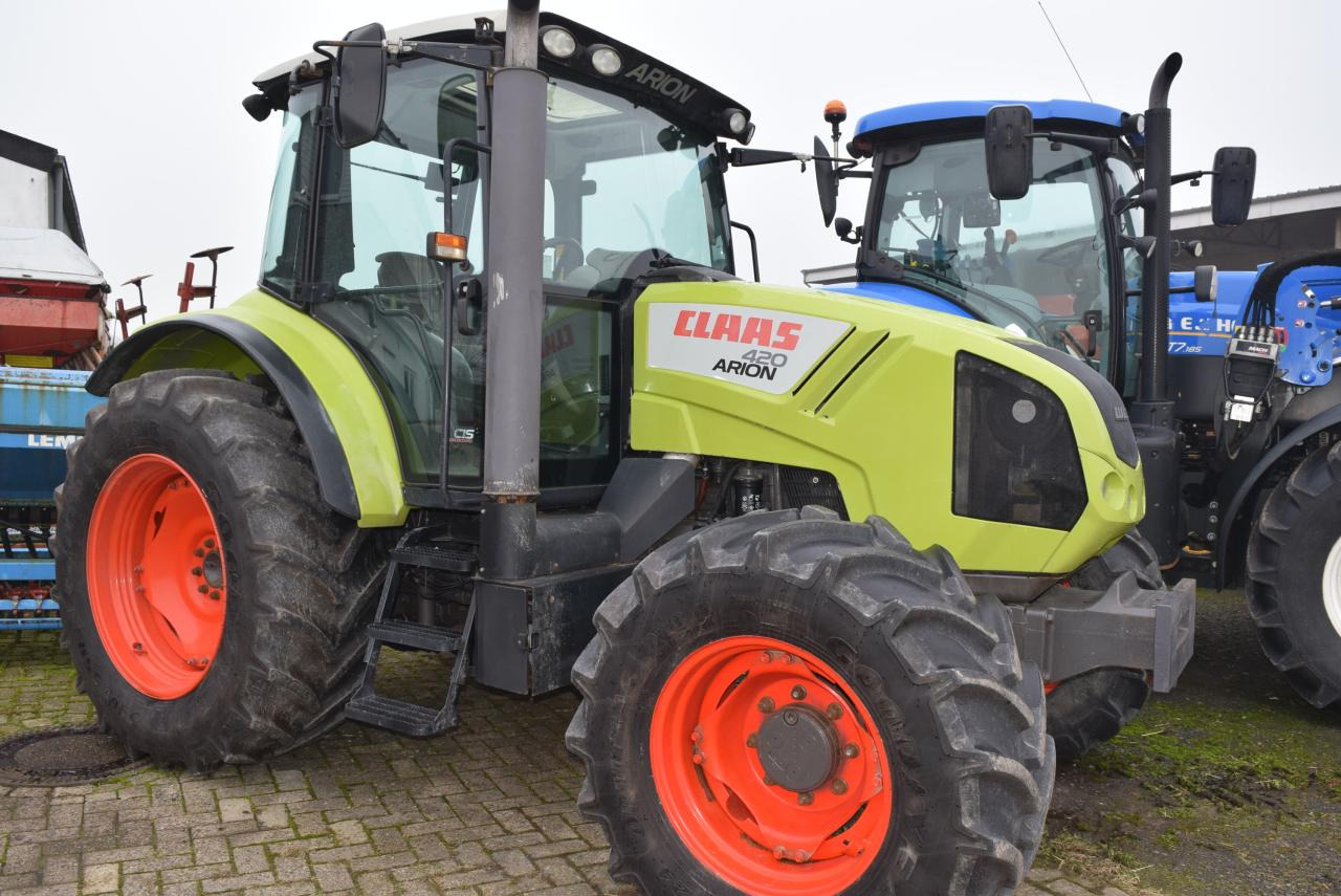 CLAAS Arion 420 CIS - Farm tractor: picture 1 CLAAS Arion 420 CIS - Farm tractor: picture 1