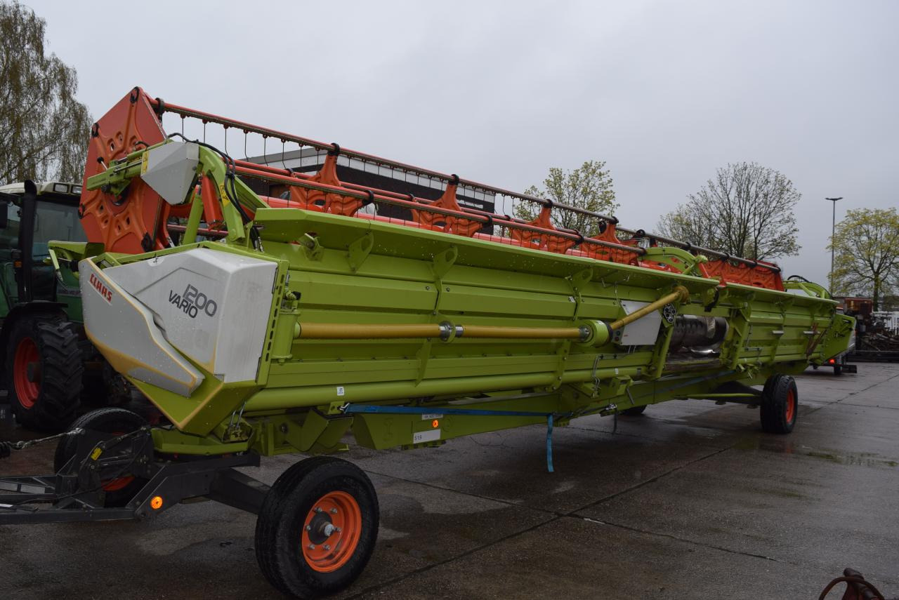 CLAAS V 1200 Vario *Schneidwerk* - Grain header: picture 4 CLAAS V 1200 Vario *Schneidwerk* - Grain header: picture 4