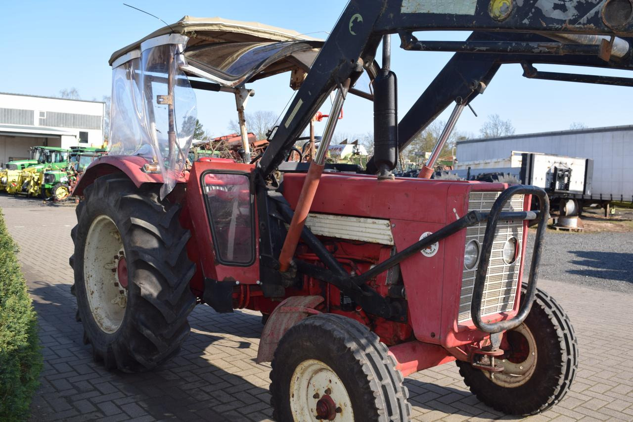 Case-IH 624 - Farm tractor: picture 5 Case-IH 624 - Farm tractor: picture 5