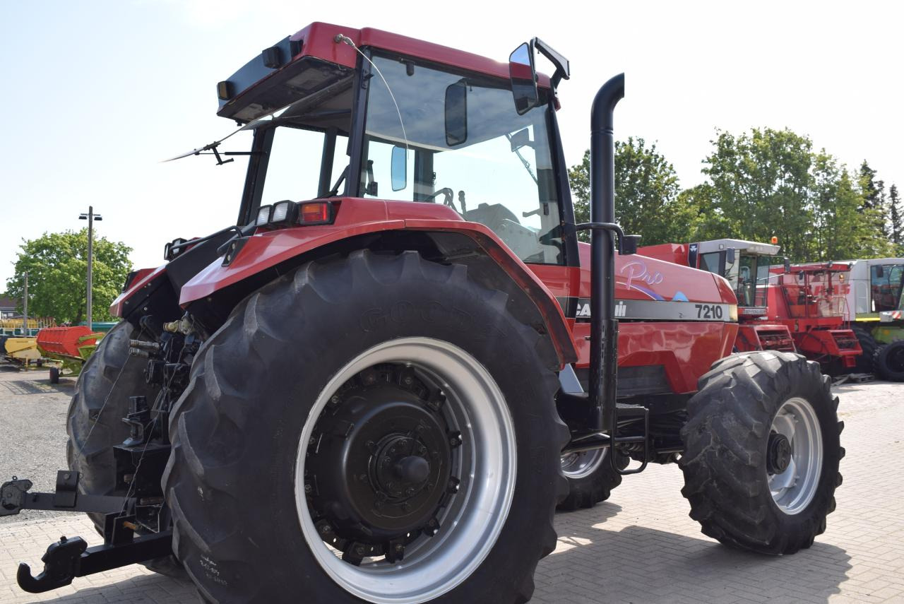 Case-IH 7210 Magnum Pro - Farm tractor: picture 4 Case-IH 7210 Magnum Pro - Farm tractor: picture 4