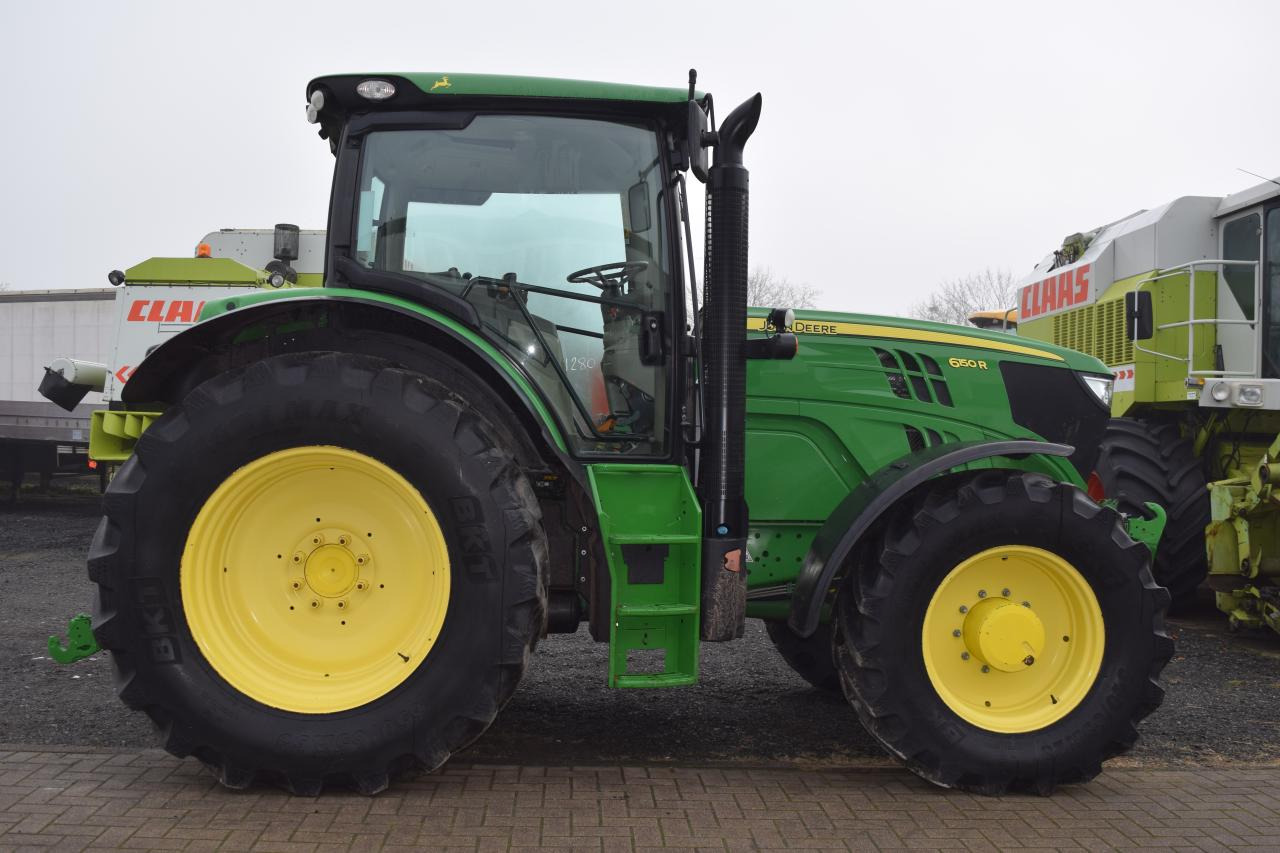 John Deere 6150 R - Farm tractor: picture 1 John Deere 6150 R - Farm tractor: picture 1