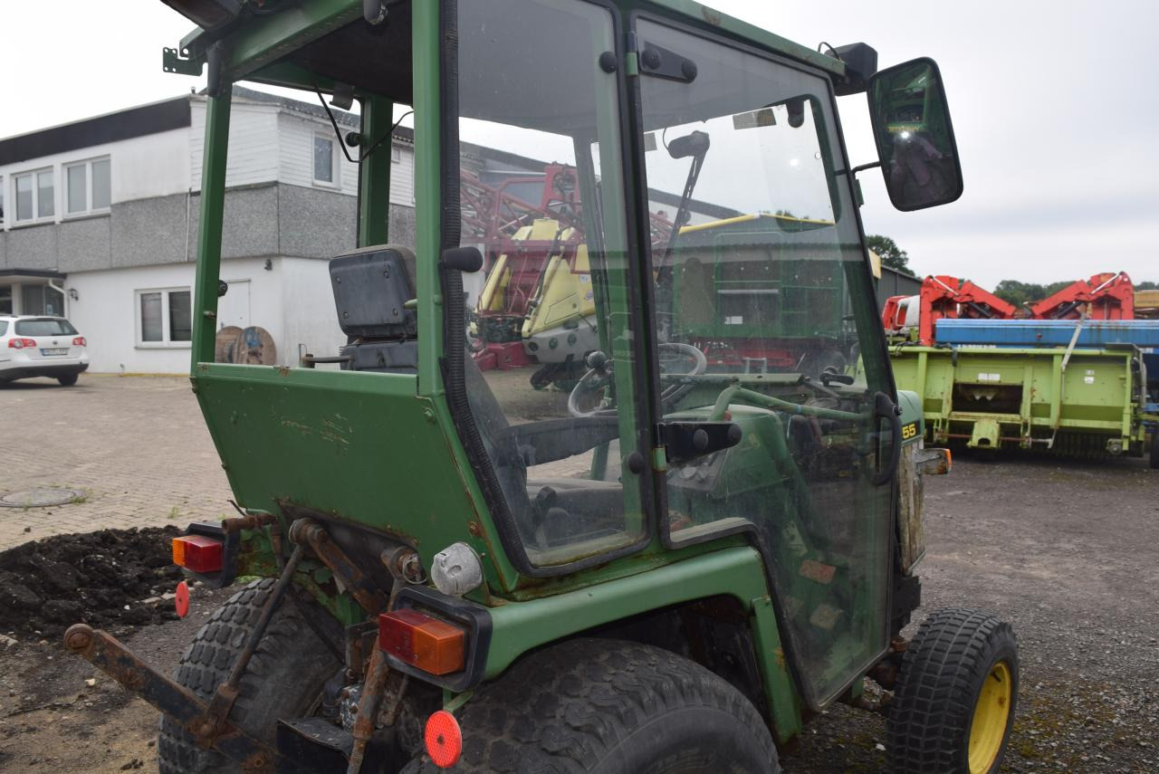 John Deere 755 - Farm tractor: picture 5 John Deere 755 - Farm tractor: picture 5