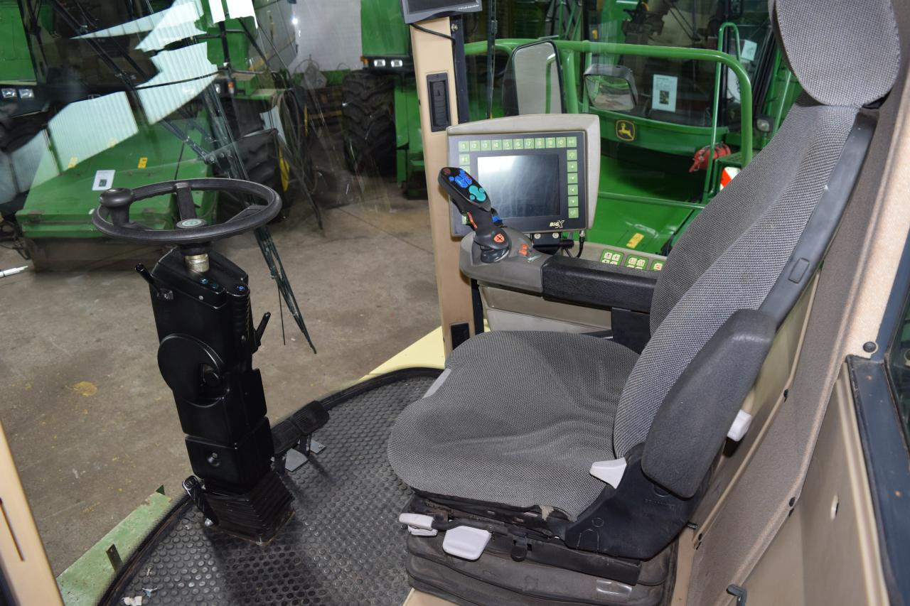 Leasing of Krone Big X V8 Krone Big X V8: picture 6