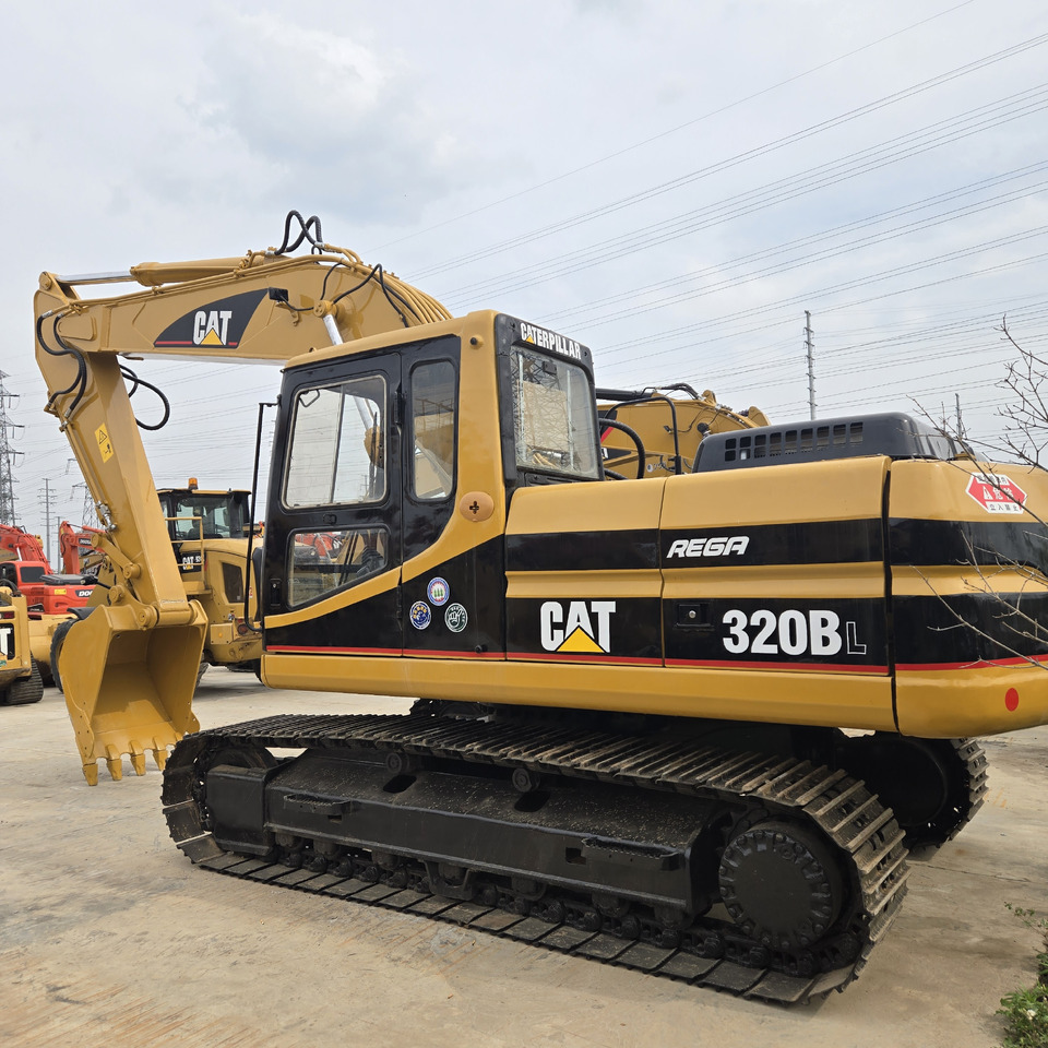 CATERPILLAR 320BL - Crawler excavator: picture 1 CATERPILLAR 320BL - Crawler excavator: picture 1