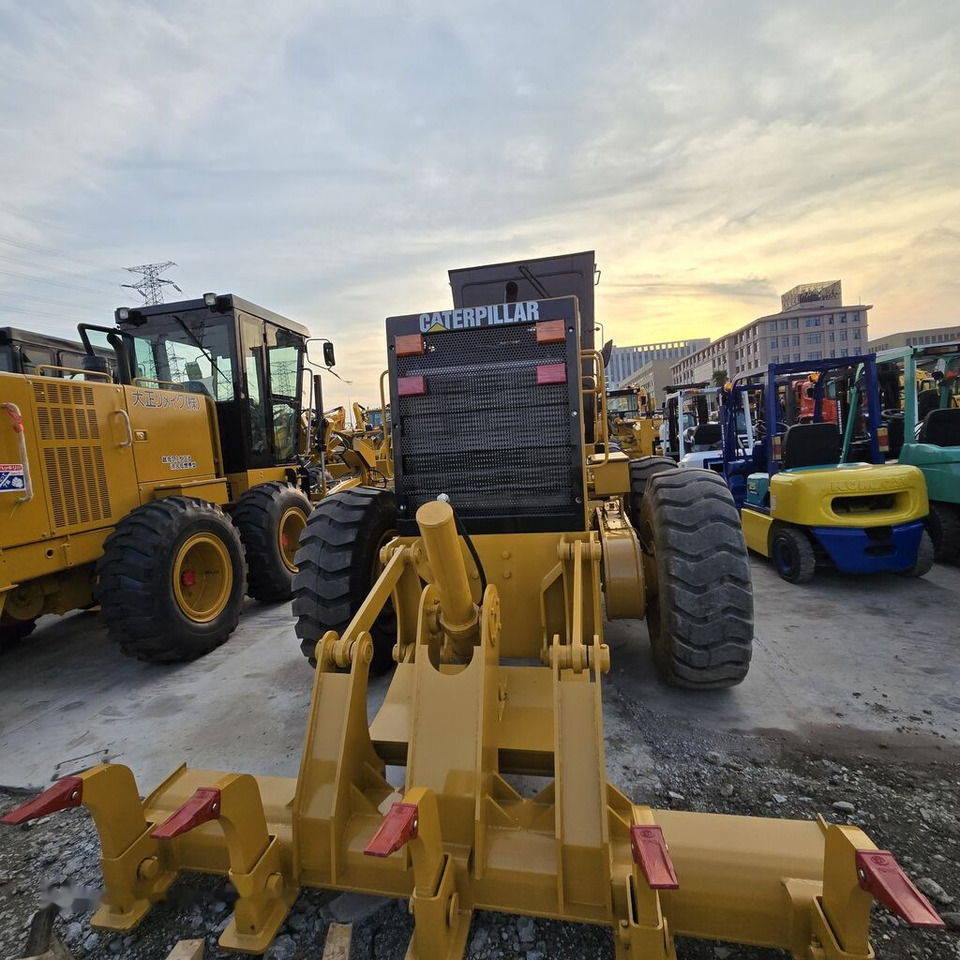 Grader Caterpillar 140K: picture 6