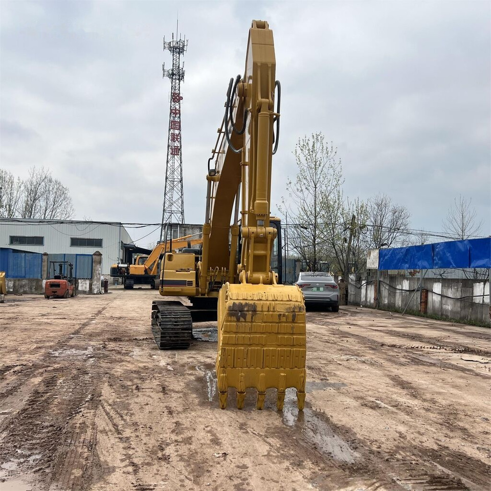 Caterpillar 320BL - Crawler excavator: picture 3 Caterpillar 320BL - Crawler excavator: picture 3