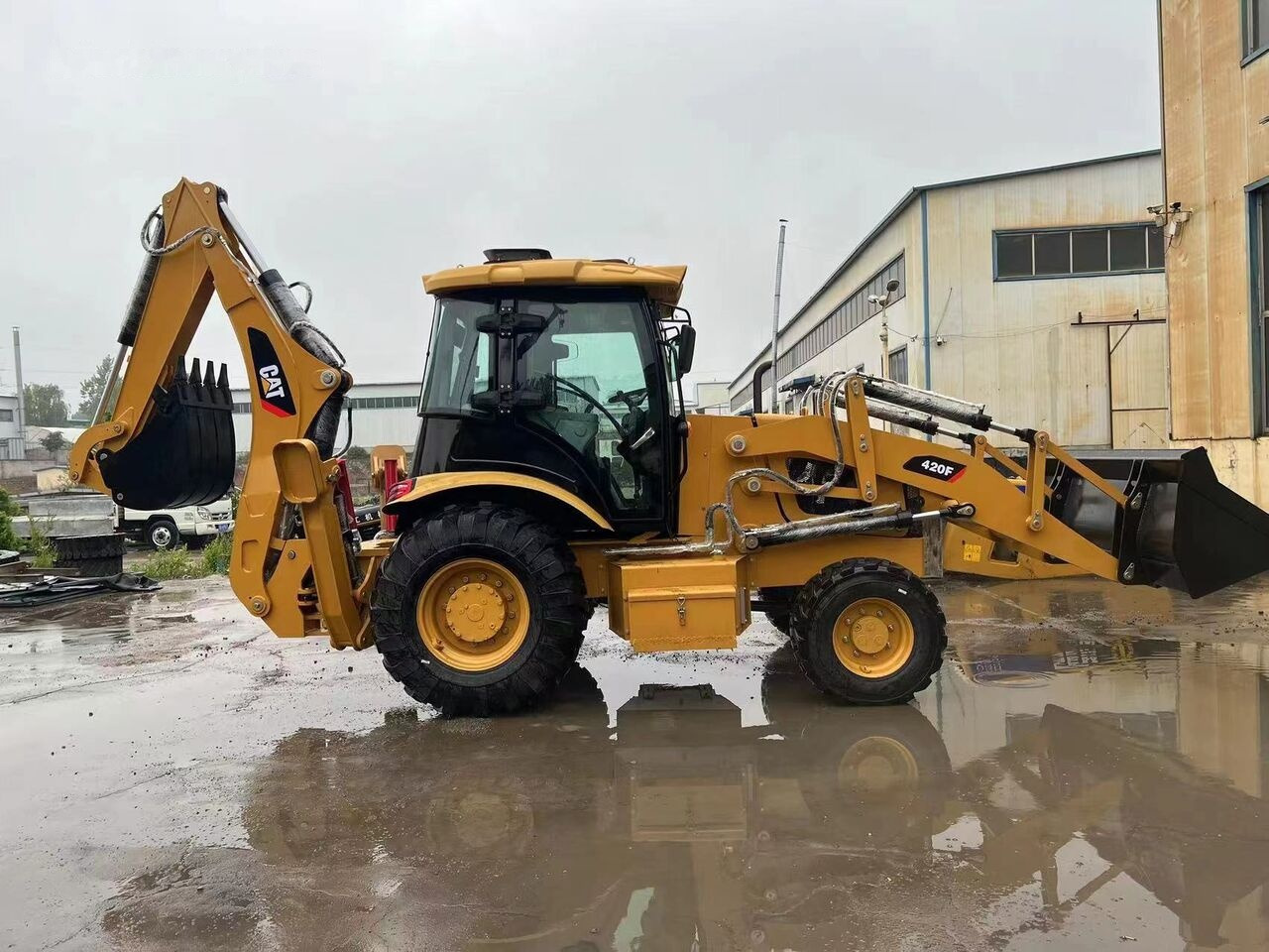 Caterpillar 420F - Backhoe loader: picture 5 Caterpillar 420F - Backhoe loader: picture 5
