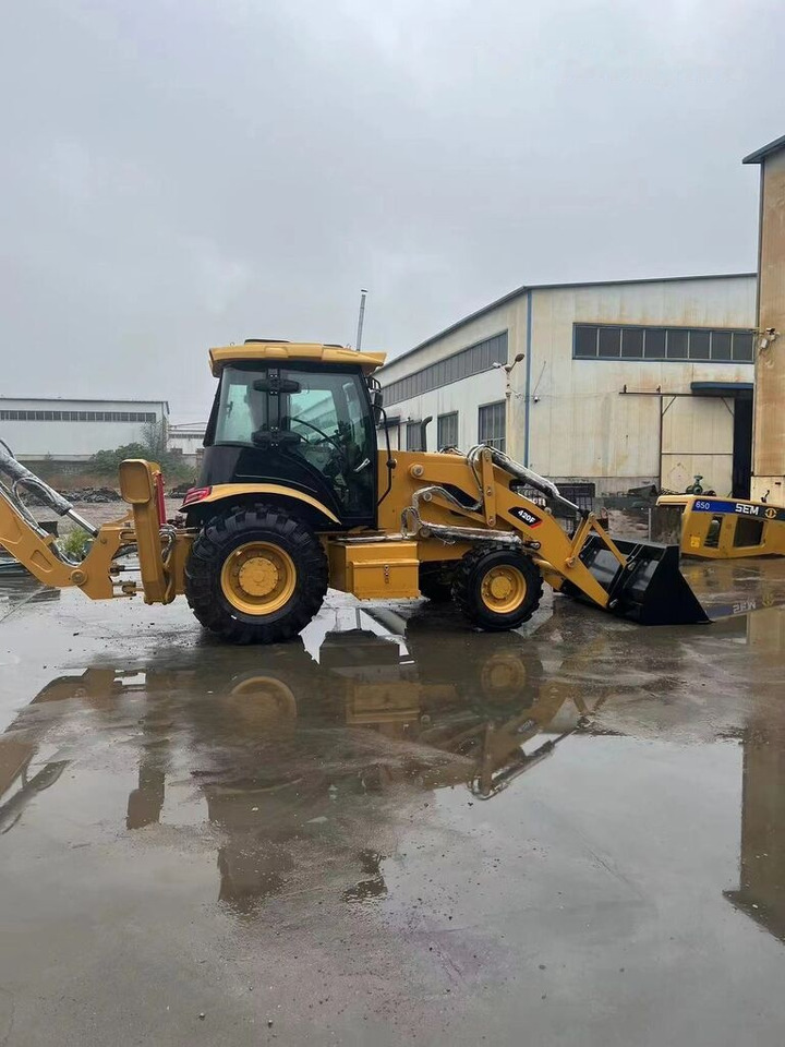Caterpillar 420F - Backhoe loader: picture 3 Caterpillar 420F - Backhoe loader: picture 3