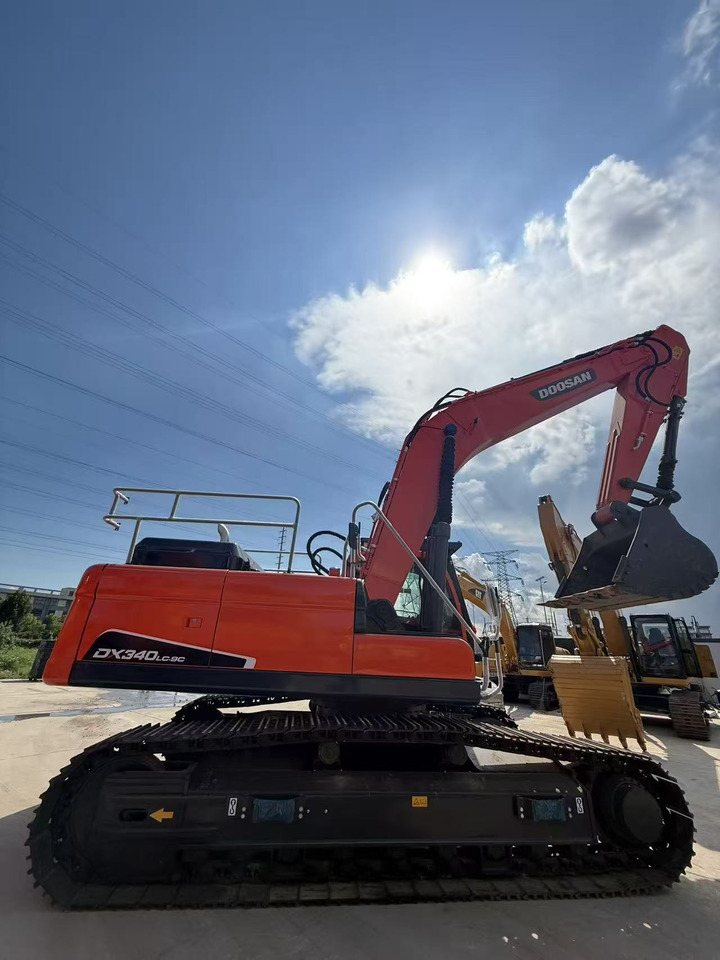 Crawler excavator DOOSAN DX340LC-9C: picture 7 Crawler excavator DOOSAN DX340LC-9C: picture 7