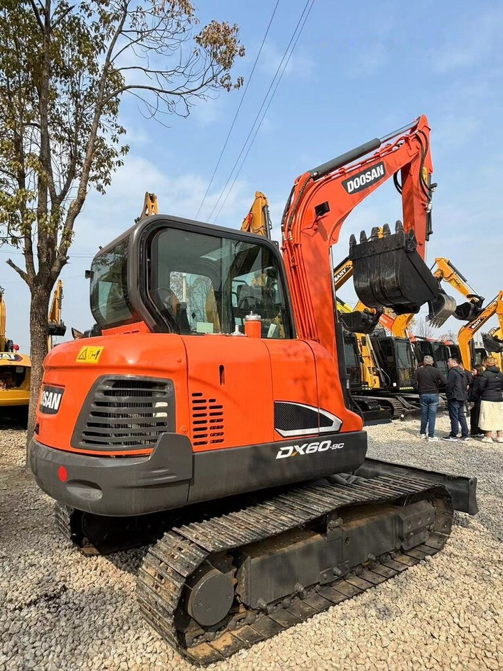 Doosan DX60 - Mini excavator: picture 1 Doosan DX60 - Mini excavator: picture 1