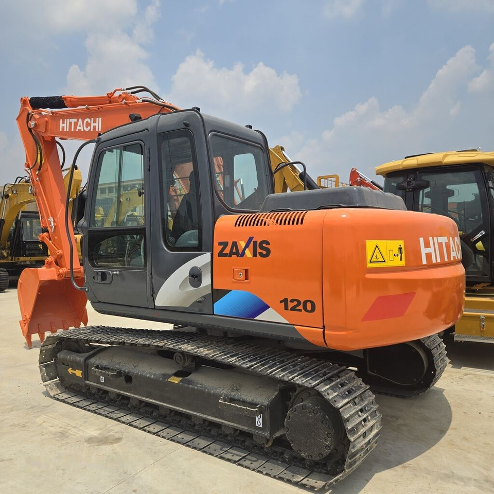 Hitachi ZX120 - Crawler excavator: picture 5 Hitachi ZX120 - Crawler excavator: picture 5