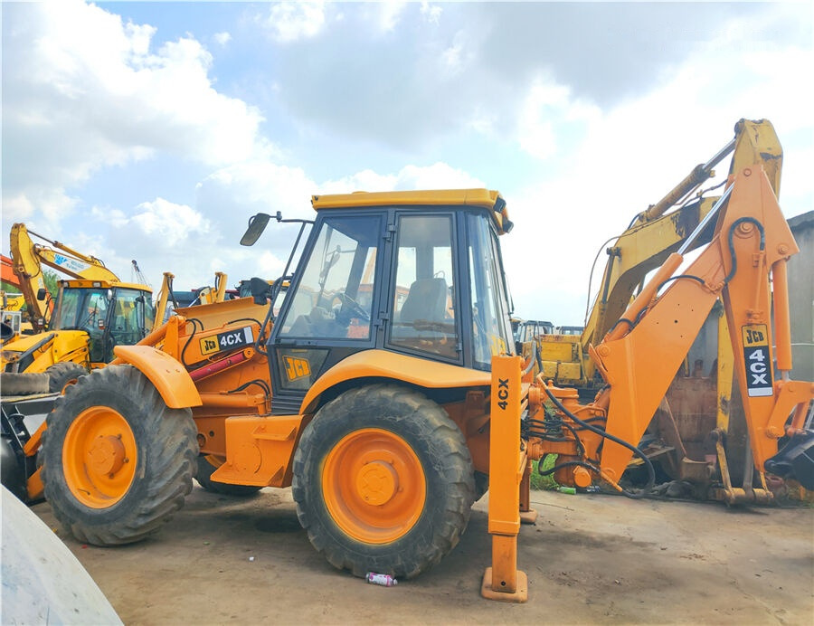 Backhoe loader JCB 4CX: picture 6