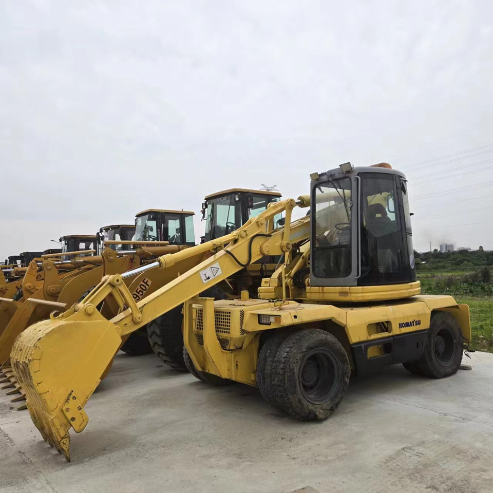KOMATSU PC128US - Wheel excavator: picture 1 KOMATSU PC128US - Wheel excavator: picture 1