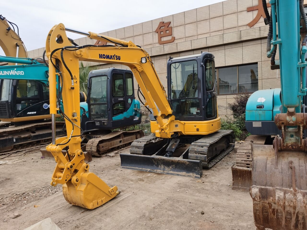 Komatsu PC40 - Mini excavator: picture 4 Komatsu PC40 - Mini excavator: picture 4