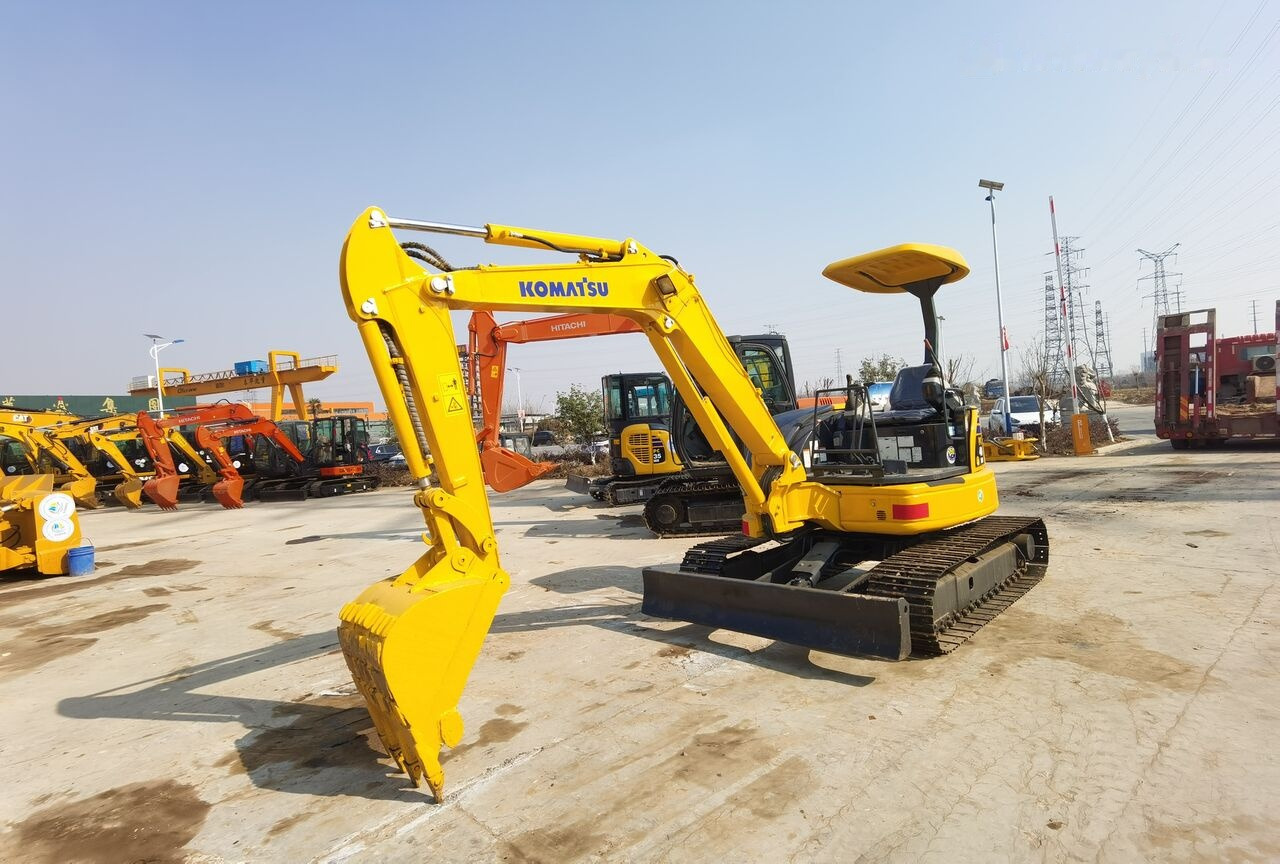 Mini excavator Komatsu PC40MR: picture 7